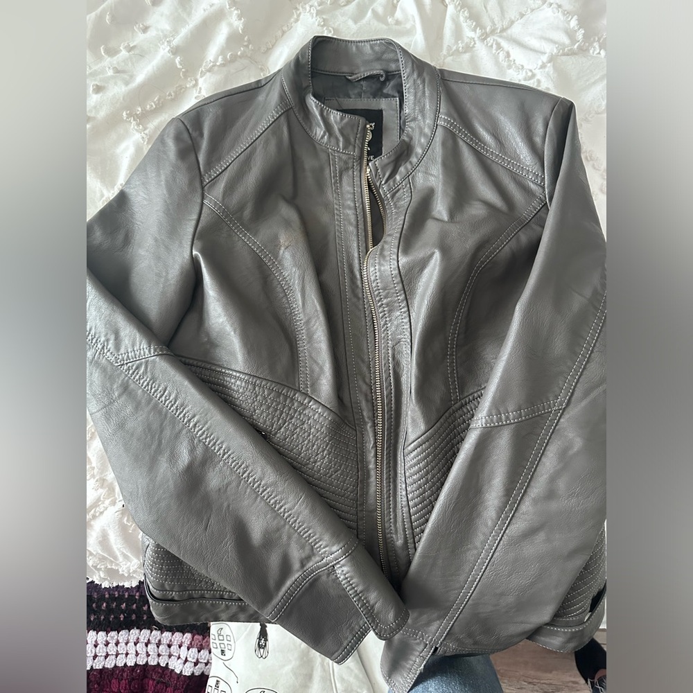 Women’s faux leather jacket